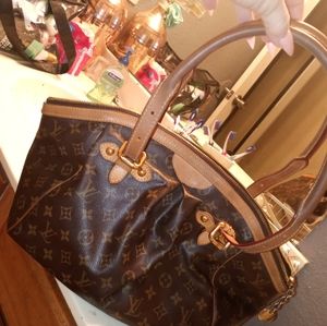 Louis Vuitton Monogram Tivoli GM